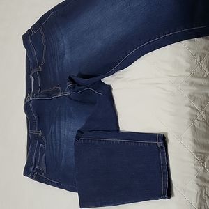 22W plus size maurices jeana